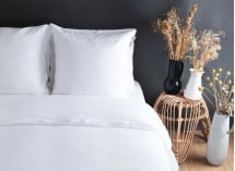 Housse de Couette + 2 taies 240x260 TANA Blanc - 1