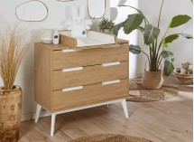 Commode 3 tiroirs VINTAGE en Blanc et Chêne avec plan à langer sur fond ambiance