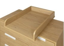 Commode à langer VINTAGE en Blanc et Chêne sur fond blanc zoom du dessus