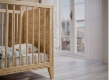 zoom sur lit bébé Nami bois