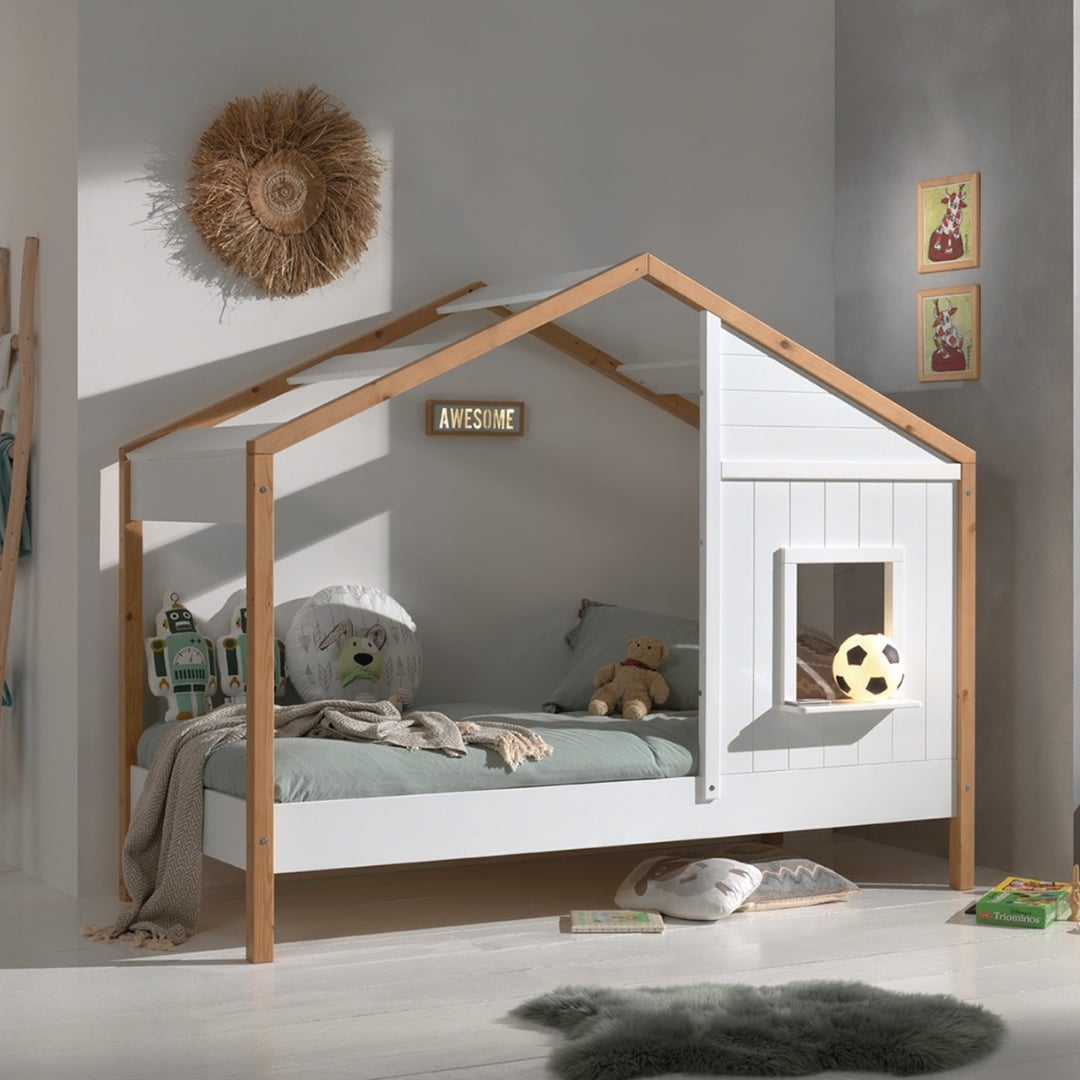 150 - by Eva Morell - El club de la cabaña, image size:1080x1080