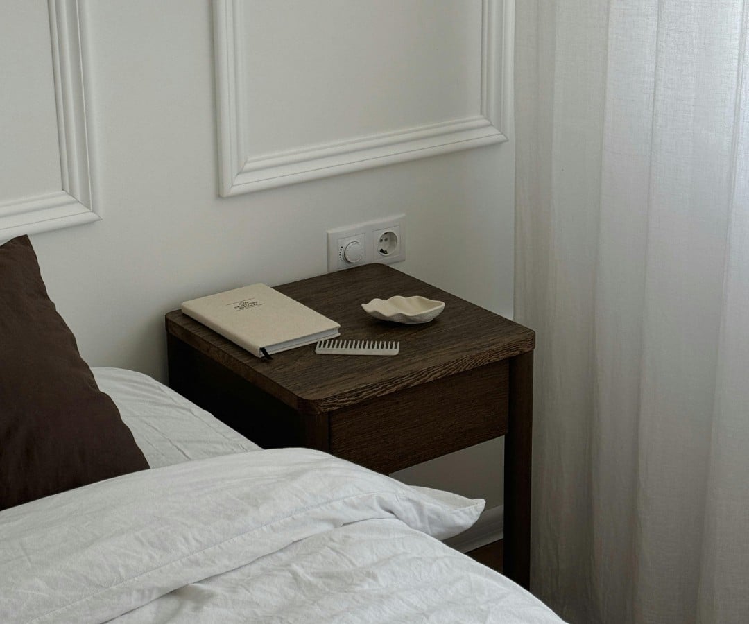 table-de-chevet-en-bois-nateo