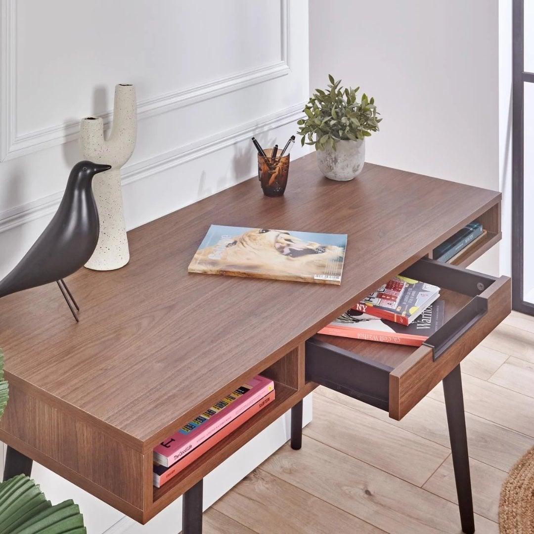 Bureau in een kleine ruimte: tips voor een goede inrichting, image size:1080x1080