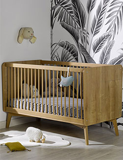 Lit bébé évolutif à barreaux vintage en bois 