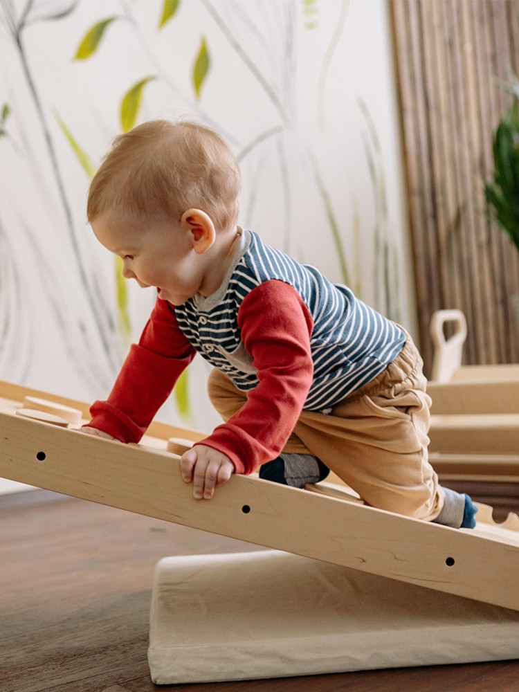 La méthode Montessori : quels jeux proposer à bébé ?