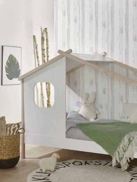 Das Hausbett: Das Herzstück eines kreativen Kinderzimmers