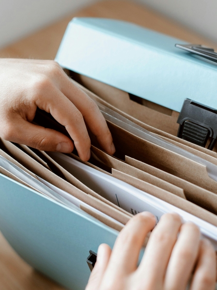 Voyager avec un enfant : nos conseils pratiques et documents essentiels