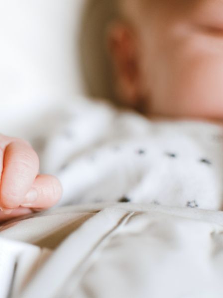 Come far dormire il bebè nel suo letto in tutta serenità